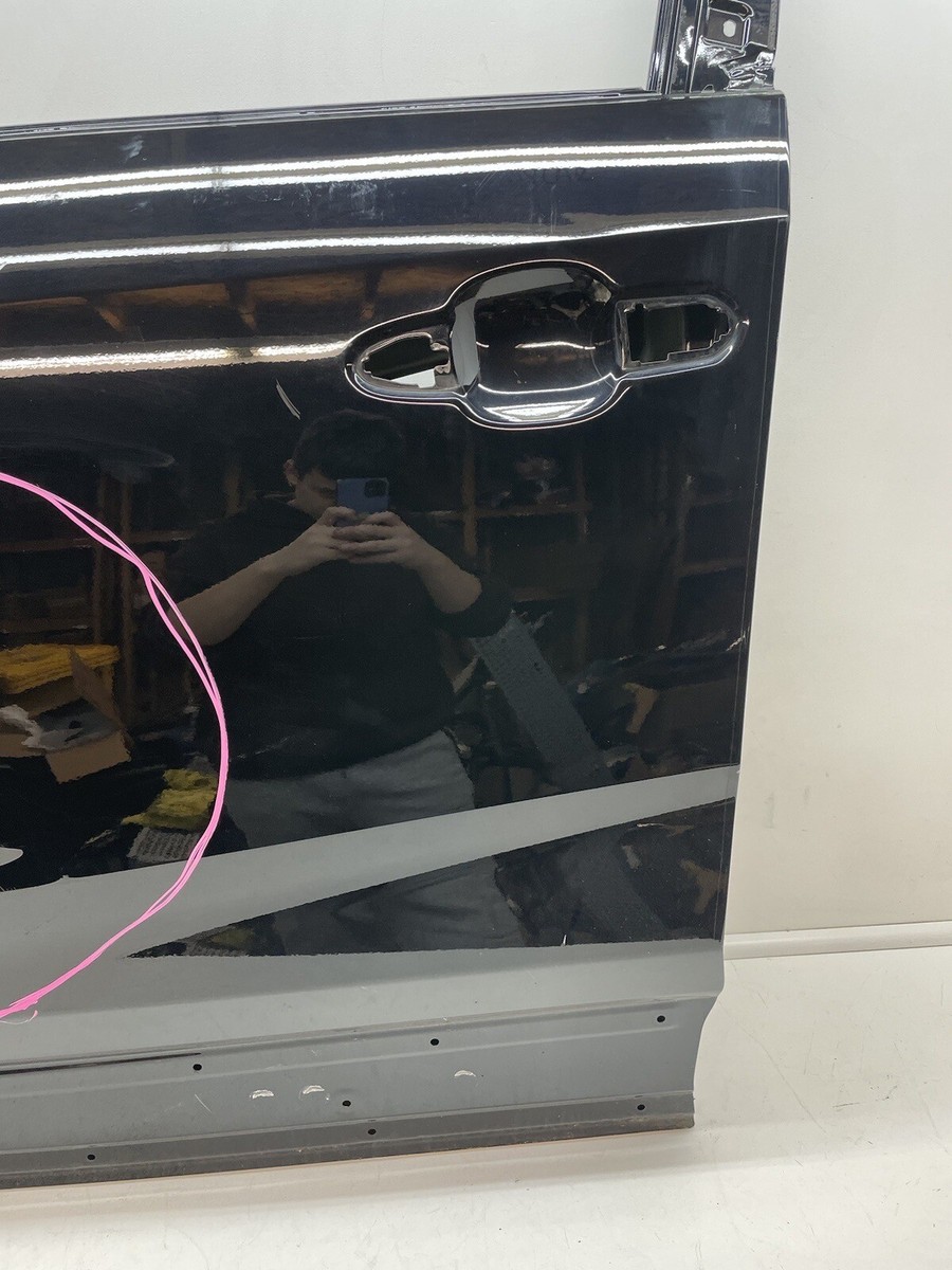 2019 - 2022 TOYOTA RAV4 RH FRONT DOOR LEFT DRIVER SIDE BLACK DOOR