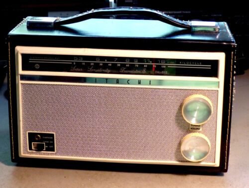 Hitachi (8) Transistor AM Super Sensitive Radio Model TH-812