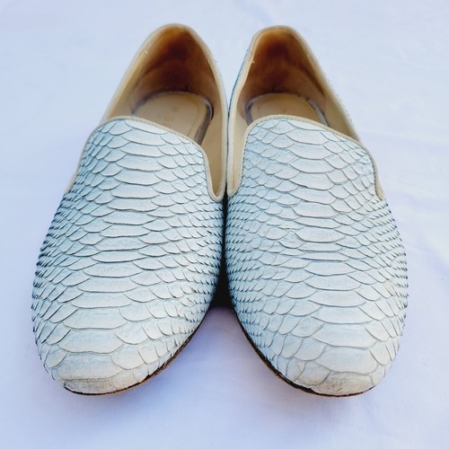 M. Gemi Women's Italian Blue Snake Textured Slip-on Loafer - size 10 - Picture 2 of 9