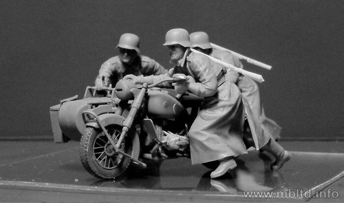 1/35 German motorcyclists WW II era. Master Box 35178 figure model kits - Picture 7 of 18