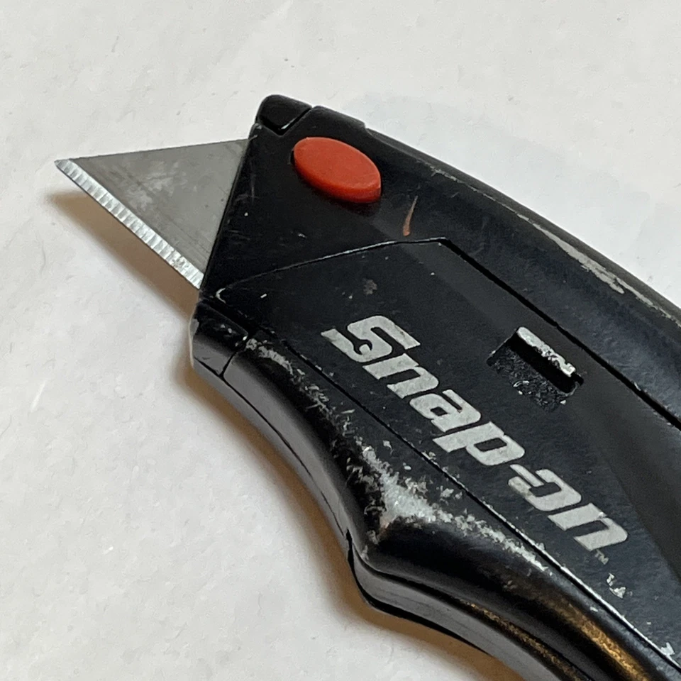 Snap on razor knife 870388 Squeeze handle Contracting Box knife works great A1 - Image 2 of 4