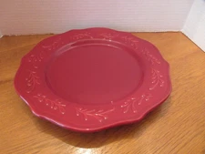 “EMBOSSED MISTLETOE” Better Homes & Gardens Red Dinner Plates- 11”