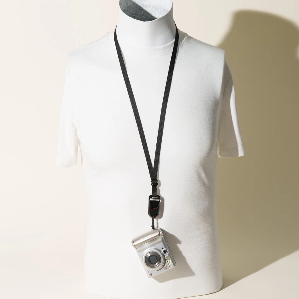 Correa de cámara ajustable delgada de 38" doble como correa de muñeca con ancla de diseño de pico Foto 2 de 4