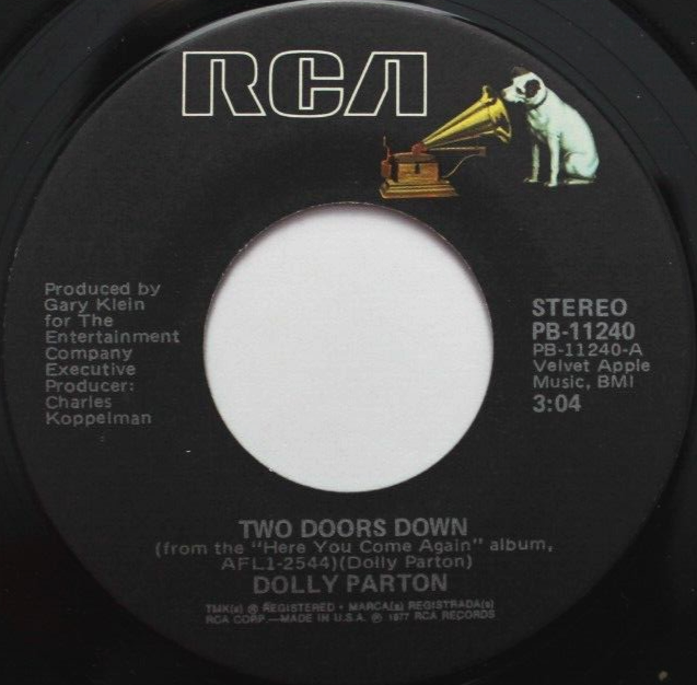 DOLLY PARTON TWO DOORS DOWN IT'S ALL WRONG 45RPM 7