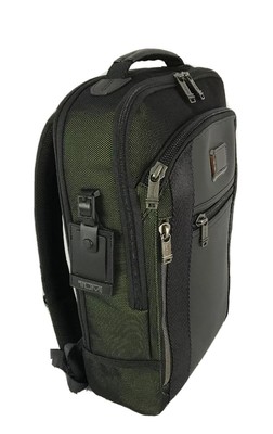 tumi reflective tundra