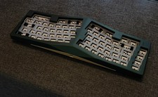 QK Neo Ergo Green (Wrist Rest, Wireless, 4 x Plates) Alice Mechanical Keyboard