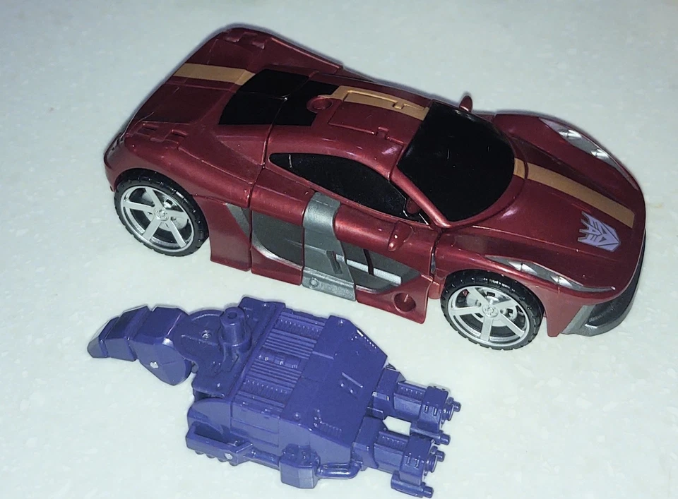 Transformers Combiner Wars DEAD END Deluxe Generations - Image 2 of 4