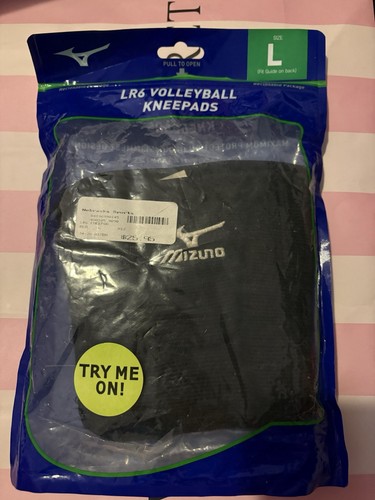 Mizuno LR6 Volleyball Padded Foam Nylon Kneepads Black Large Set of 2