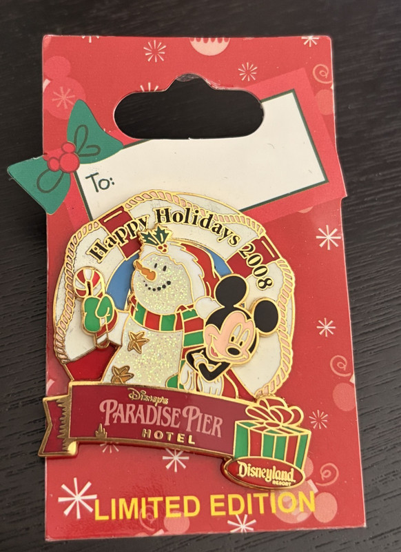 Disney Pin Paradise Pier Hotel Happy Holidays 2008 Mickey Limited Edition New