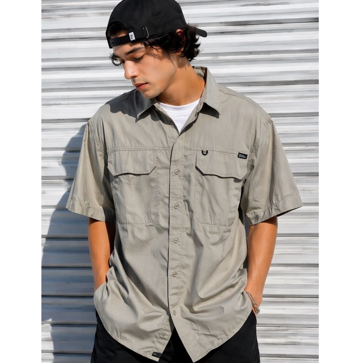 Eddie Bauer Men's M Gray Button Front Shirt Outdoor Hiking Unisex Fit