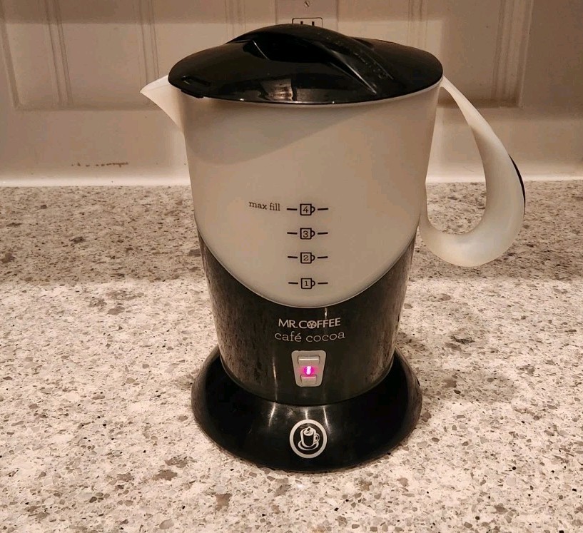 Mr. Coffee Cafe Cocoa Automatic Hot Chocolate Maker BVMC-HC5