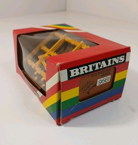 Britains 9561 Bomford Superflow Grubber Herse 1:32 in Box Vintage Farm Series - Bild 2 von 10