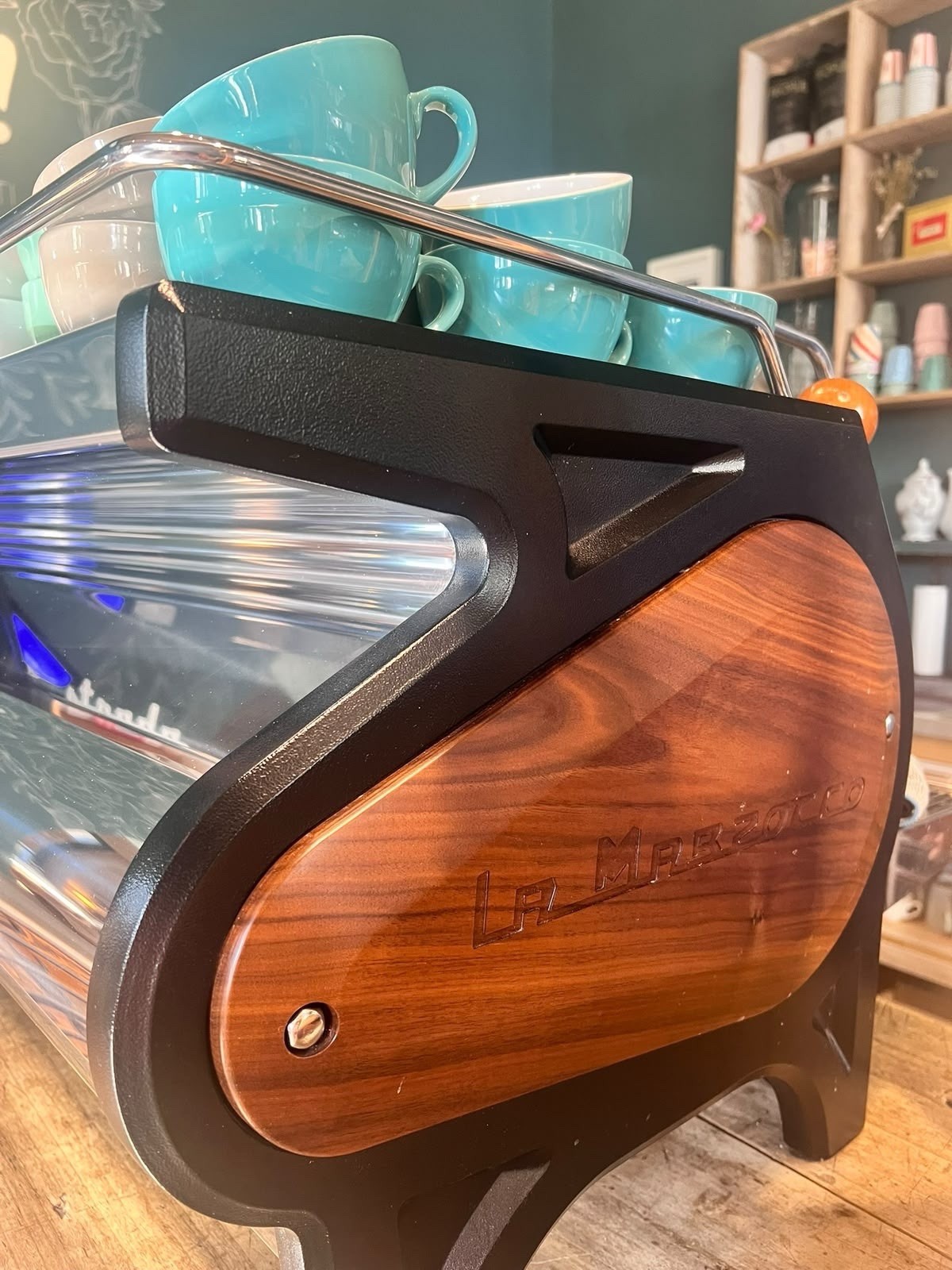 La Marzocco Strada EP 2 AV 2 gruppi acciaio inox/legno 380V 4880W