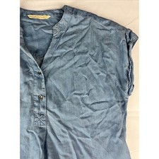 Denim Jeans  Casuals Blue Chambray Button Down Sleeveless Tunic Top