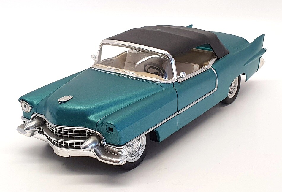 Solido 1/21.5 Scale Diecast 19721 - 1955 Cadillac Eldorado