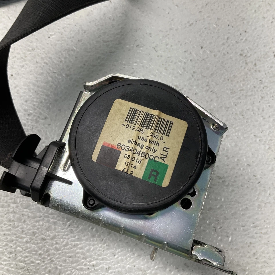 603404600C R/F ремень безопасности правый передний натяжитель желтовато-коричневый 2006 BMW 530 Xi S-229RM - Изображение 3 из 4