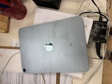 Apple iPad Air 4 10.9" 2020 64GB Gray Clean iCloud Read UTT