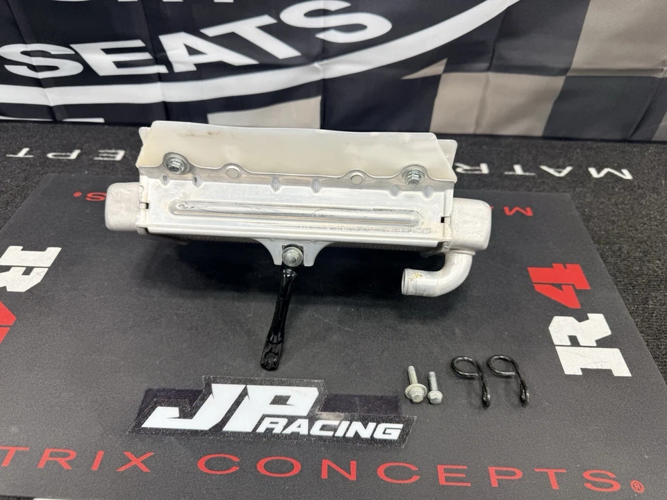 2003 Kawasaki KX250 2-тактный OEM левый радиатор, 39061-0012, хорошо! KX125-KX250 - Изображение 3 из 4