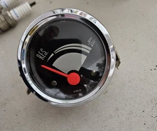 VDO VINTAGE NOS 12V FUEL TANK LEVEL GAUGE MADE IN GERMANY