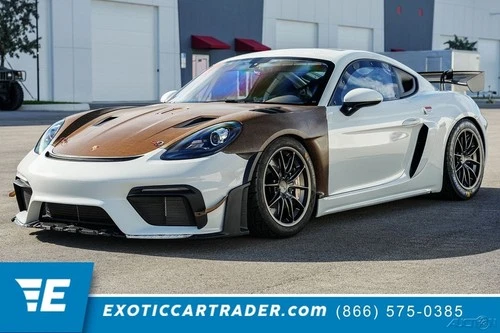 2025 Porsche Cayman GT4 RS Clubsport Image 1 of 2
