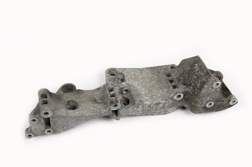 Halter Lichtmaschine Klimakompressor 06A903143P Audi A3 8L TT 8N VW Golf 4 T5