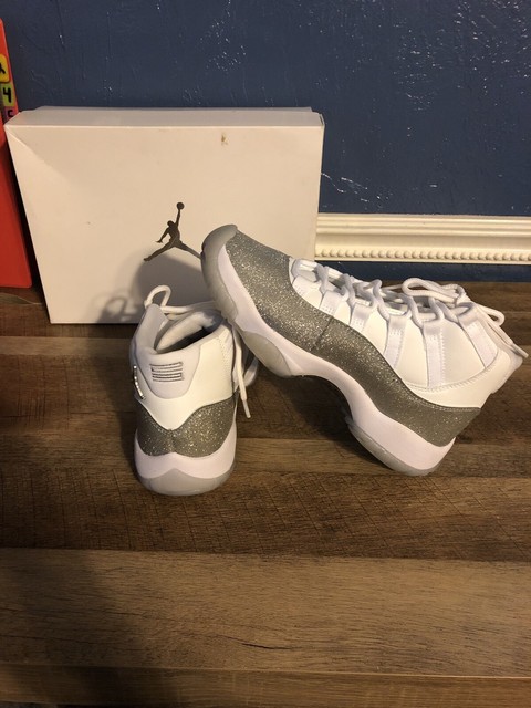 air jordan 11 xi metallic silver