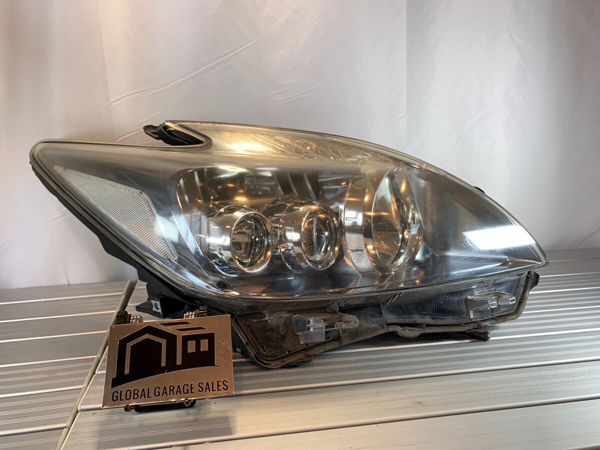 Prius ZVW30 ハッドライト. 新品 プリウスZVW30後期【TOYOTA】トヨタPRIUS純正USヘッドライト左右