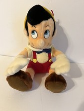 Disneyland Walt Disney Pinocchio Plush 10 Inch Sitting