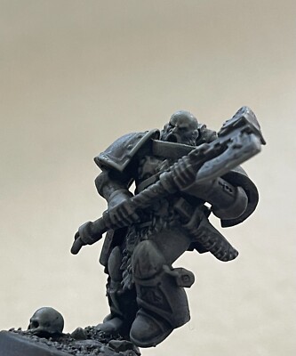 Space Marine Wolf Captain true scale conversion model ax kitbash First born bits