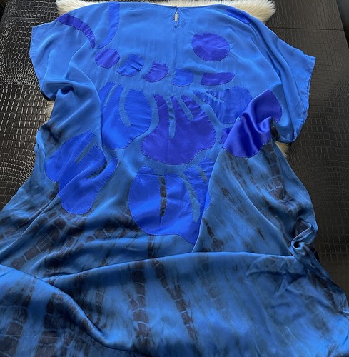 NAGARA Designer Silky Blue Patch Caftan Style Maxi Dress One Size Patch Details - Imagen 9 de 15