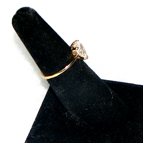 0,75ct Zirkonia Herz auf Wolfram, ein harter Arbeitsring, Hochzeit, Verlobung - Bild 5 von 7