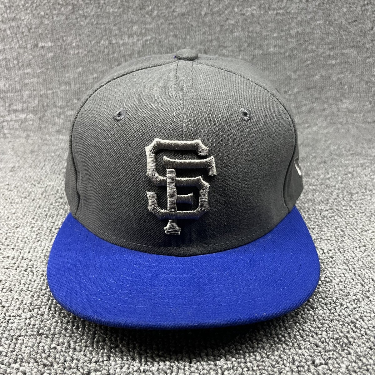 New Era 59FIFTY Boston Red Sox Pop Tonal Fitted Hat Graphite Royal Blue 6 7/8