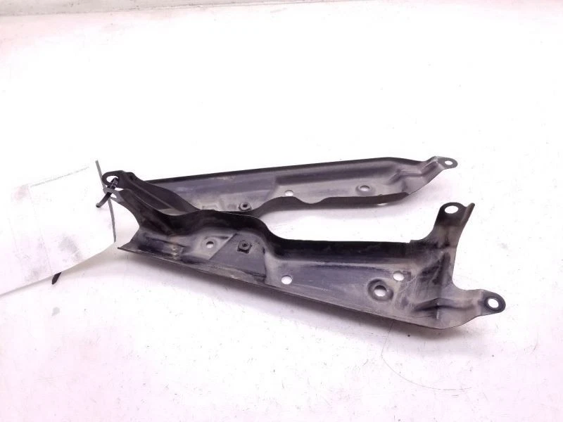 后保险杠加固支架适用于 10-13 LEXUS GX460 55347-60110 — 第 4/4 张图片