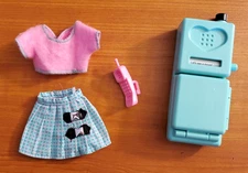 Vintage Barbie Courtney Outfit 14314 +Flip Phone,Pencil,Paper, Phone 1995 Mattel