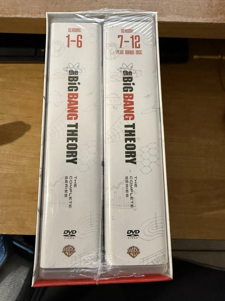 The Big Bang Theory - The Complete Series, Season 1-12 (DVD, 37-Disc, Box-Set) - Image 2 of 3