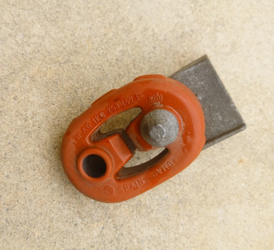 Suspensión silenciador escape VW Golf 7 Sportwagen 5Q0253144 RS Foto 4 de 4