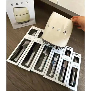Smeg 7-Piece knife Block set stainless steel Color Cream -EXPEDITED SHIPPING DHL