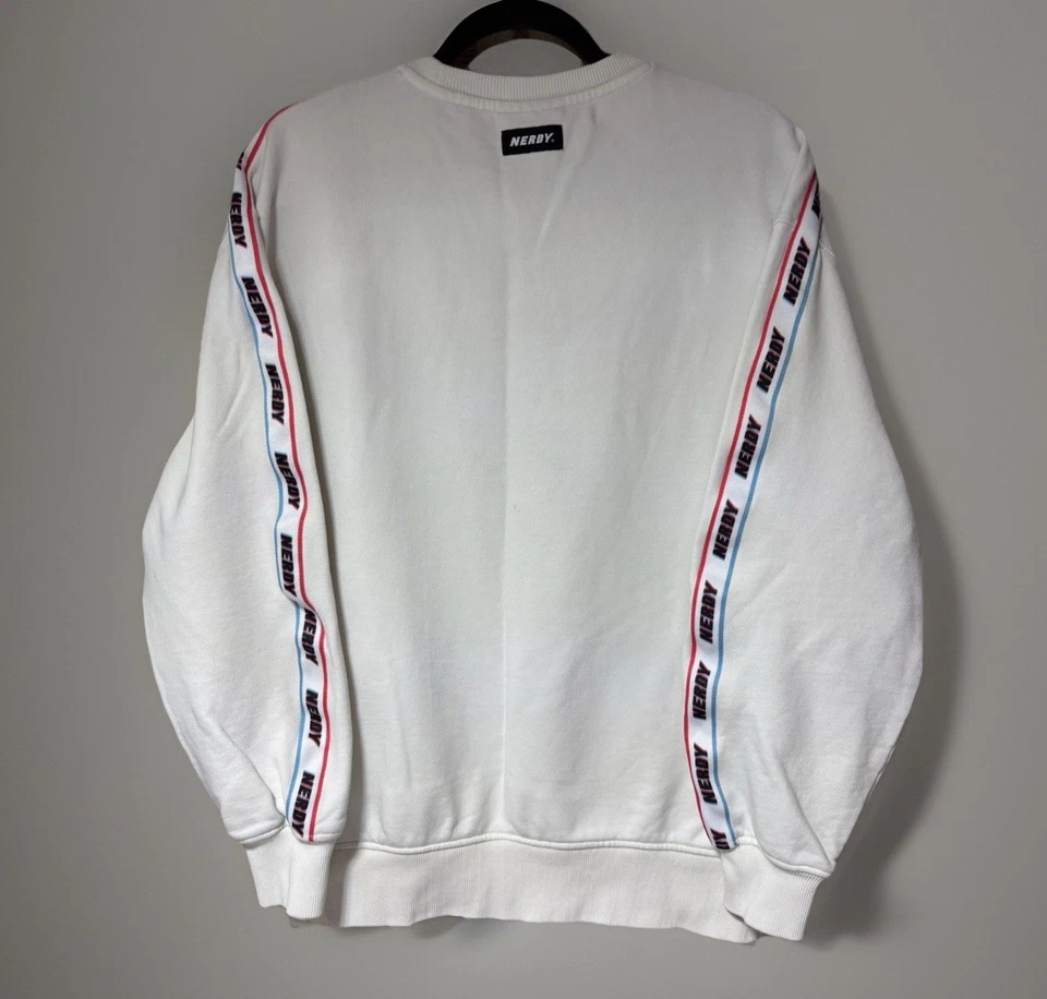 Ropa de calle funky grunge talla mediana cuello redondo manga cinta logotipo NERDY Foto 2 de 4