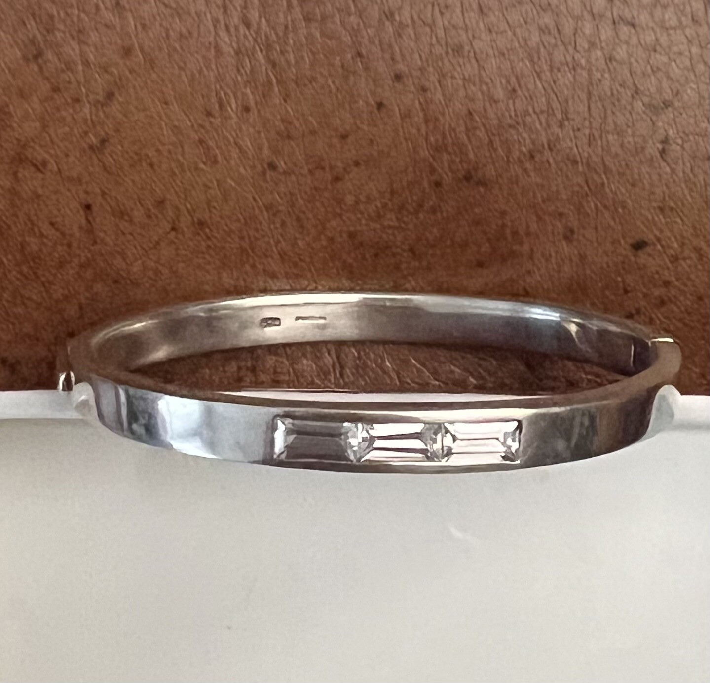 925 Solid Sterling silver Oval hinged Bangle Hall… - image 5