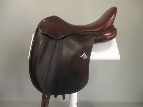 Bates Innova Dressage Saddle (size 1)