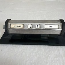 Art Deco Chrome & Bakerlite Perpetual Deck Calendar Good Condition Working Order