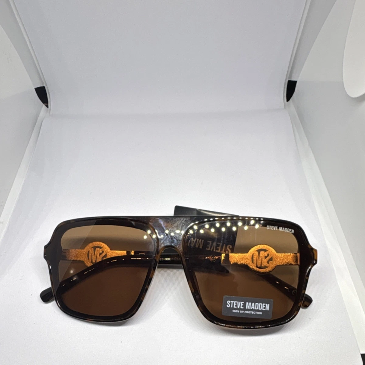Steve Madden Oversized Brown Sunglasses for Women for sale  display picture 3