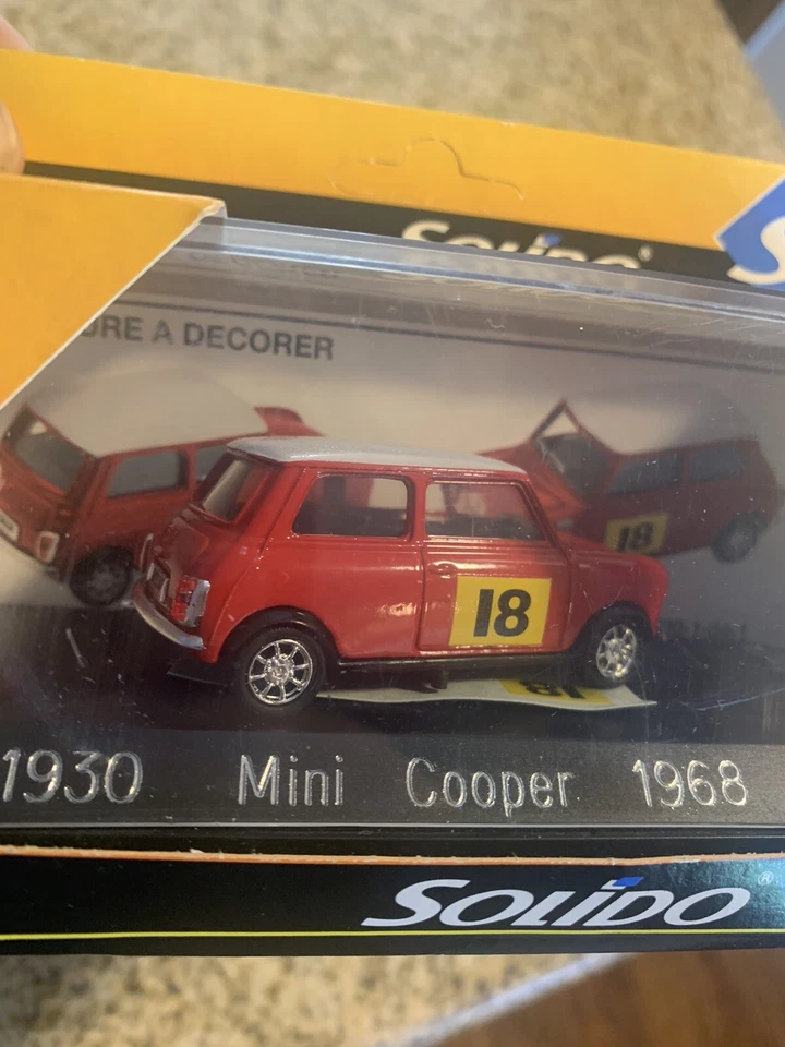 Rare Solido Mini Cooper 1968 Racing Rare No. 18 Red body White Roof ! 1/43 MIB - Image 2 of 4