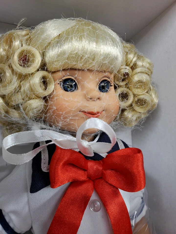 BETSY MCCALL 14" DOLL "RED, WHITE and BARBARA MCCALL" BY ROBERT TONNER NRFB July - Image 4 of 4