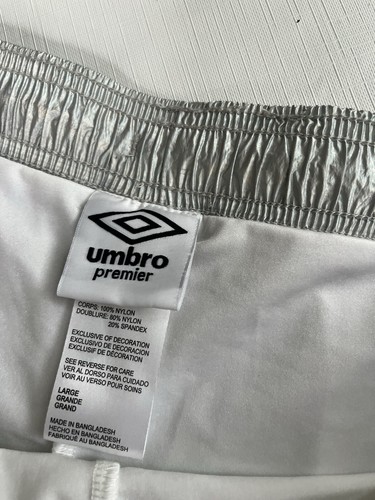 Umbro Premier Woman’s Short Size L Large Silver Gray Shiny 80s Running Workout - Picture 3 of 8