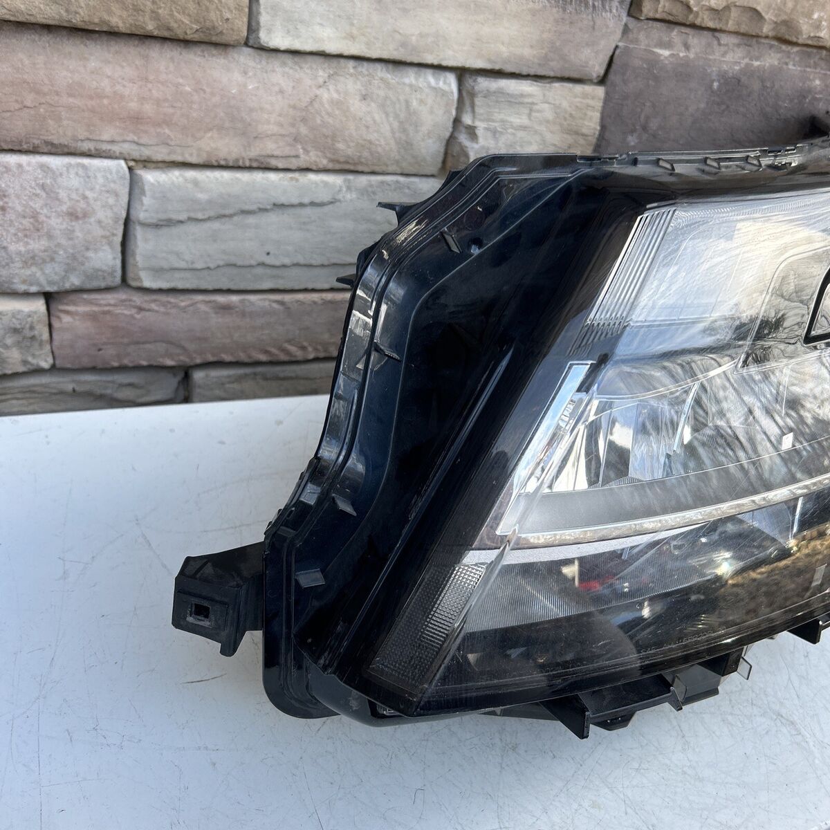 2021-2024 Nissan Pathfinder Left Full LED Headlight OEM