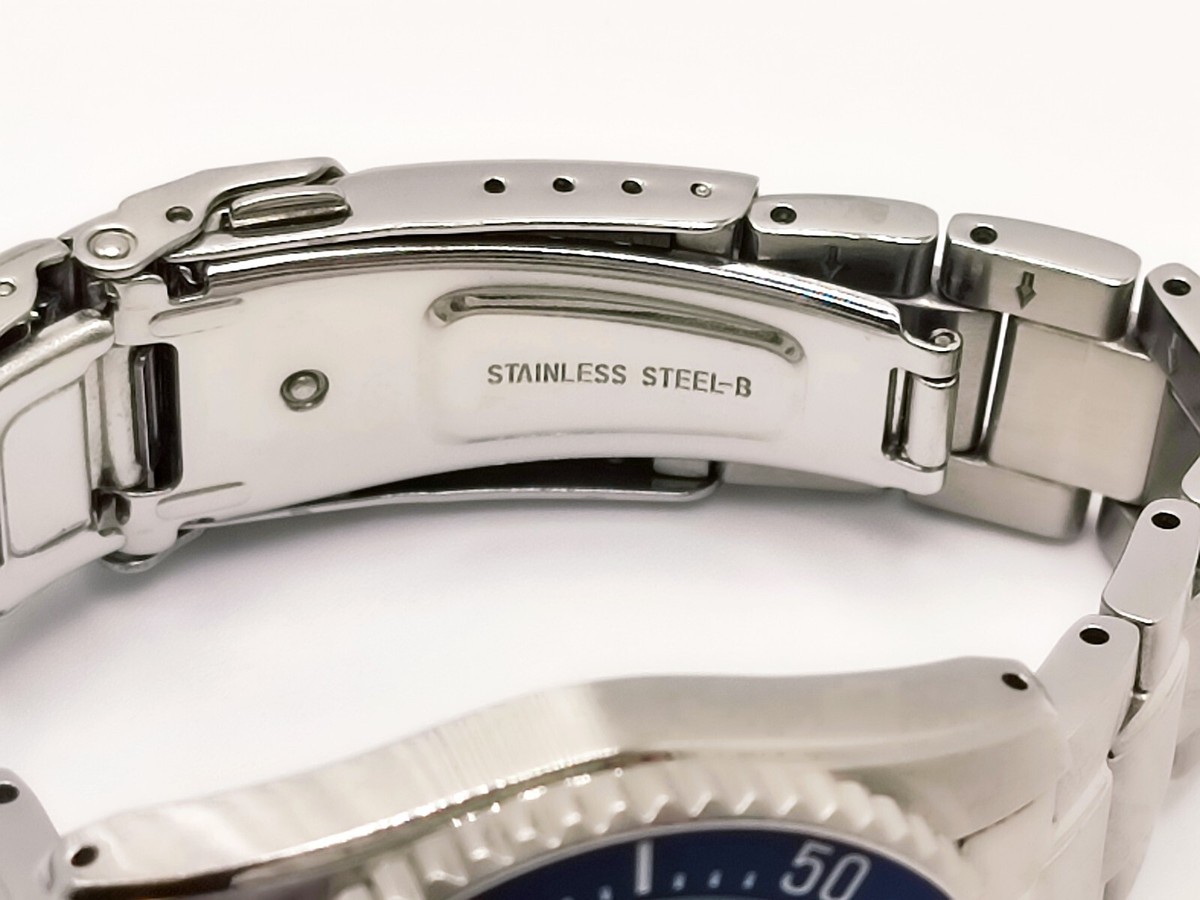 SEIKO Prospex Diver's V147-0CS0 200m Men's Solar Watch in BOX