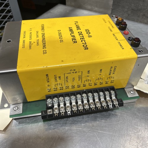 FORNEY IDD-II FLAME DETECTOR AMPLIFIER D-38252-01 Used Surplus - Picture 9 of 18