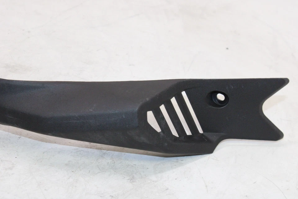 Kawasaki Ninja 650 Ex650 2013 fabricante original capó lateral izquierdo tanque de gasolina inferior ventilación de aire Fairin Foto 2 de 4