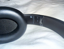 Beats by Dr. Dre Solo Pro Wireless Bluetooth On-Ear Headphones w/ Mic Black